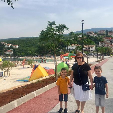 Appartamento Amz Ap4 Jadranovo Esterno foto